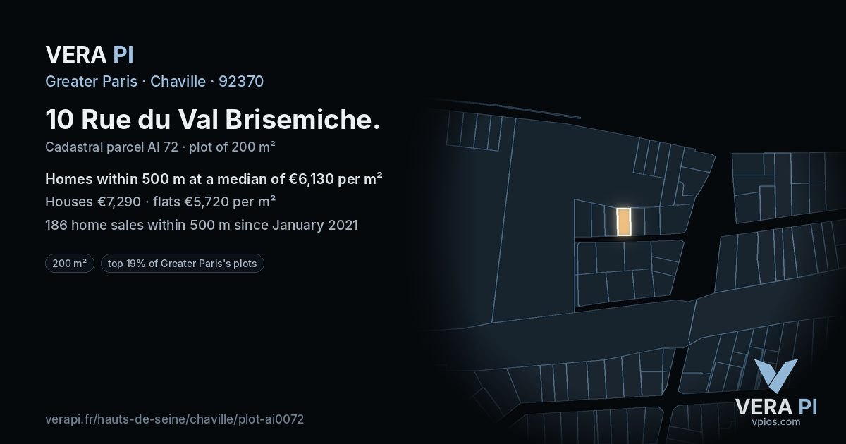 10 Rue du Val Brisemiche, Chaville at night – the plot lit, the parcels around coloured by the prices near them