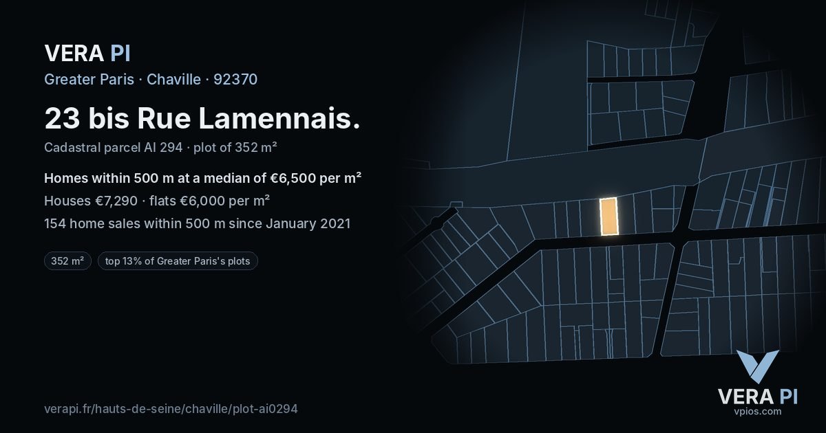 23 bis Rue Lamennais, Chaville at night – the plot lit, the parcels around coloured by the prices near them