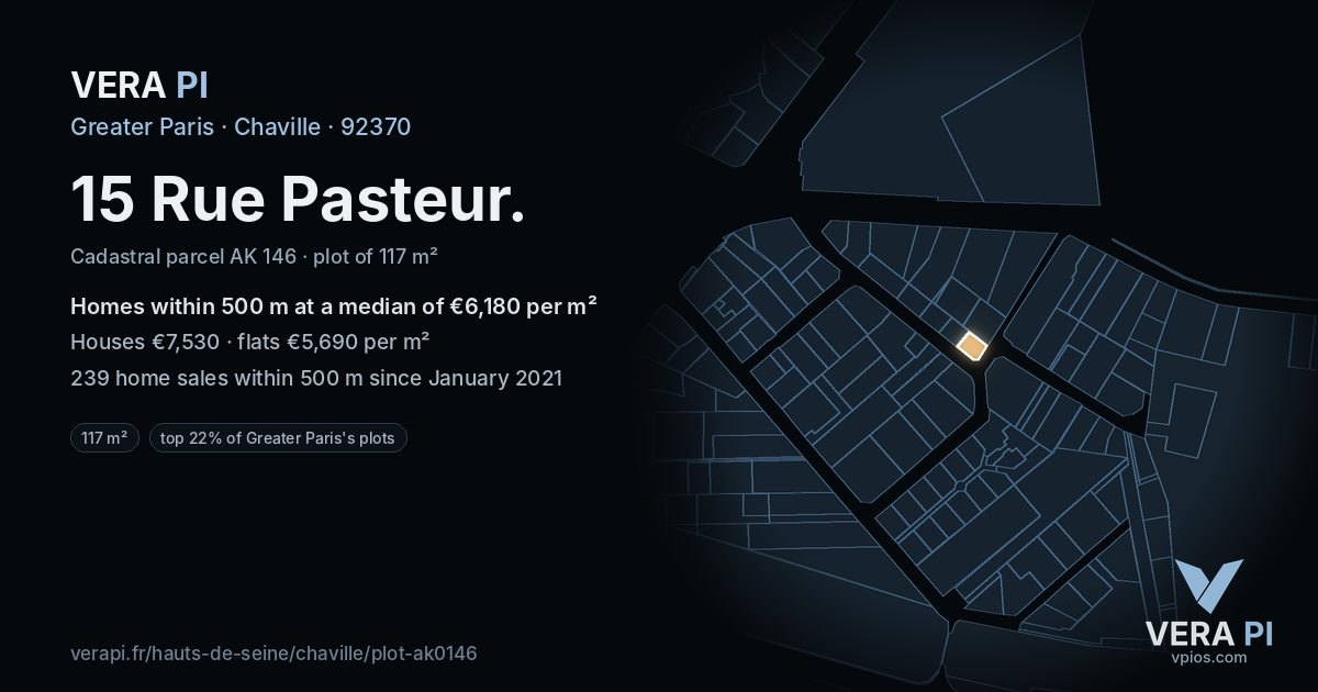 15 Rue Pasteur, Chaville at night – the plot lit, the parcels around coloured by the prices near them