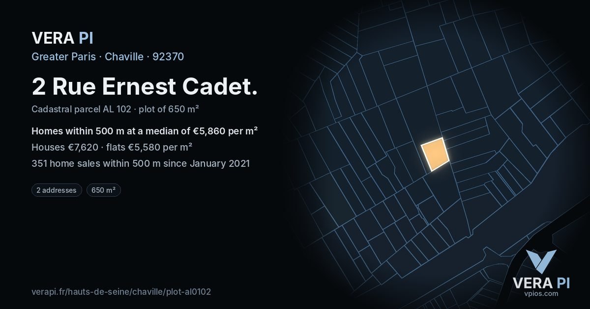2 Rue Ernest Cadet, Chaville at night – the plot lit, the parcels around coloured by the prices near them