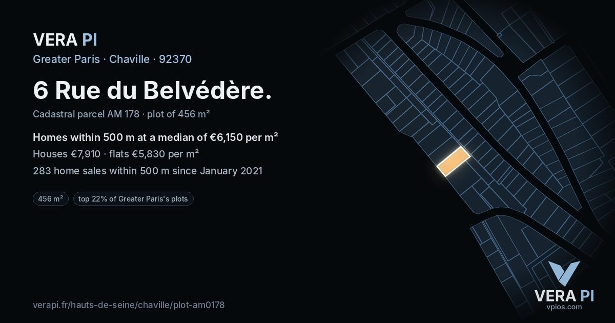 6 Rue du Belvédère, Chaville at night – the plot lit, the parcels around coloured by the prices near them