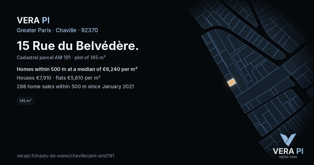 15 Rue du Belvédère, Chaville at night – the plot lit, the parcels around coloured by the prices near them