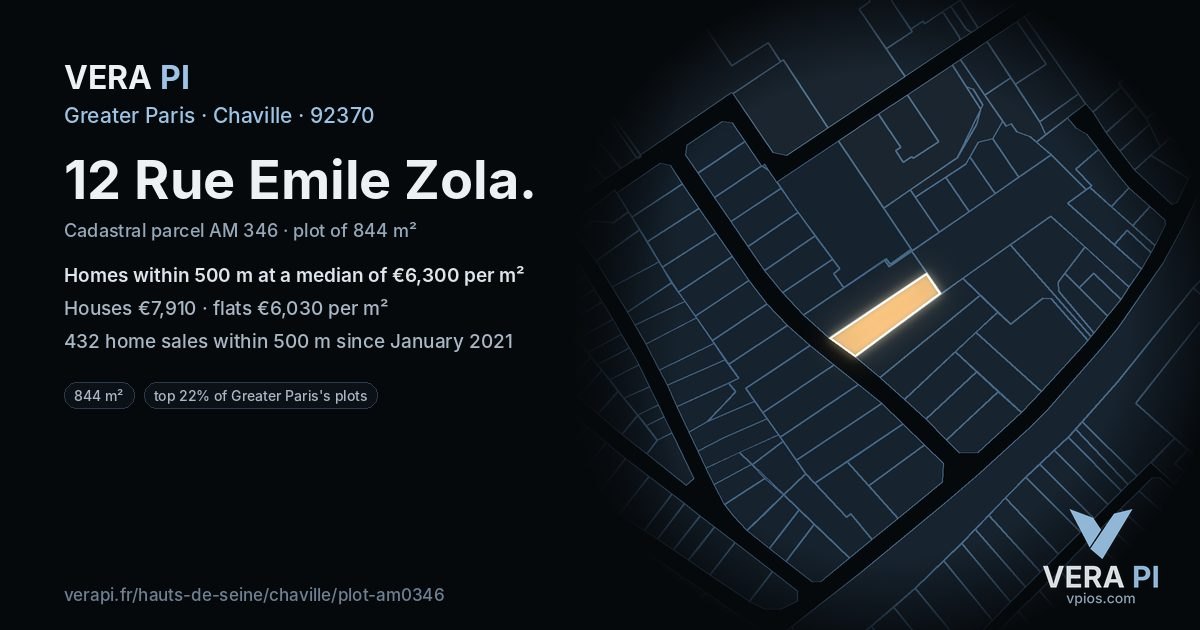12 Rue Emile Zola, Chaville at night – the plot lit, the parcels around coloured by the prices near them