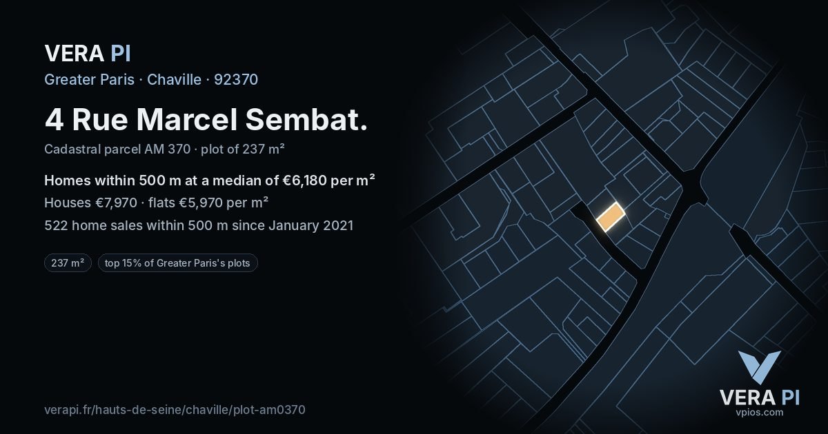 4 Rue Marcel Sembat, Chaville at night – the plot lit, the parcels around coloured by the prices near them