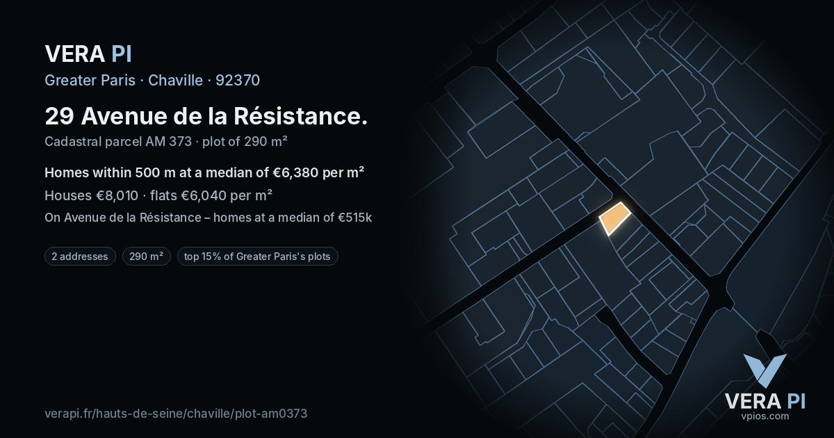 29 Avenue de la Résistance, Chaville at night – the plot lit, the parcels around coloured by the prices near them