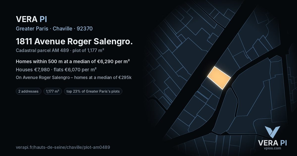 1811 Avenue Roger Salengro, Chaville at night – the plot lit, the parcels around coloured by the prices near them
