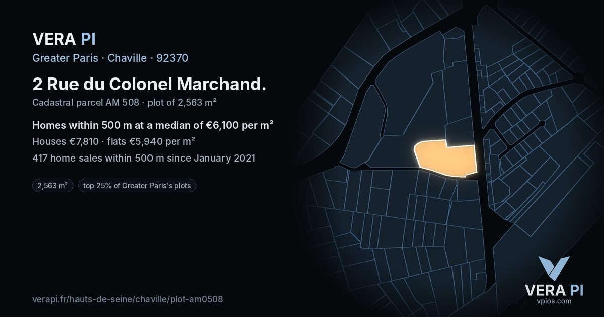 2 Rue du Colonel Marchand, Chaville at night – the plot lit, the parcels around coloured by the prices near them