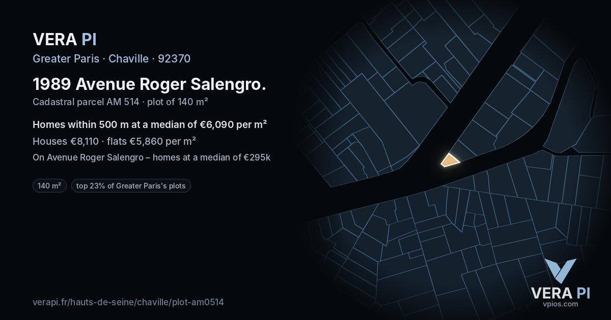 1989 Avenue Roger Salengro, Chaville at night – the plot lit, the parcels around coloured by the prices near them