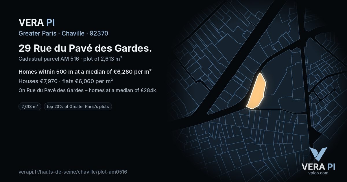 29 Rue du Pavé des Gardes, Chaville at night – the plot lit, the parcels around coloured by the prices near them