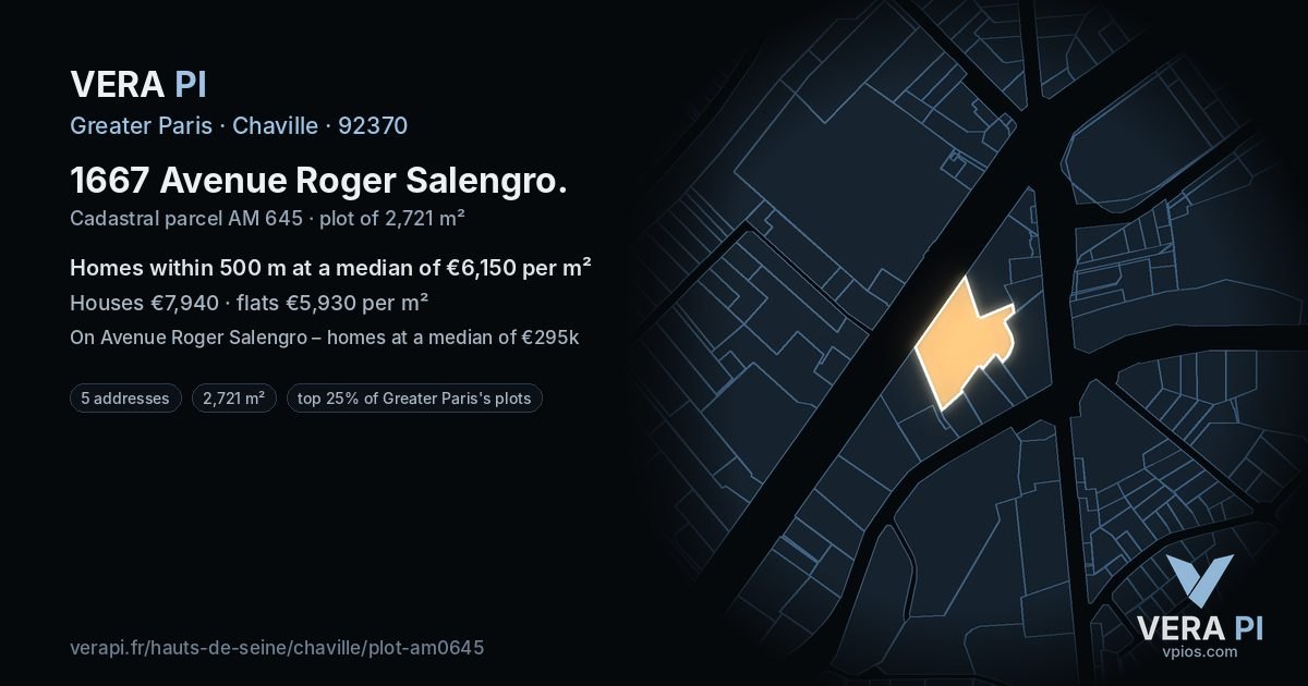 1667 Avenue Roger Salengro, Chaville at night – the plot lit, the parcels around coloured by the prices near them