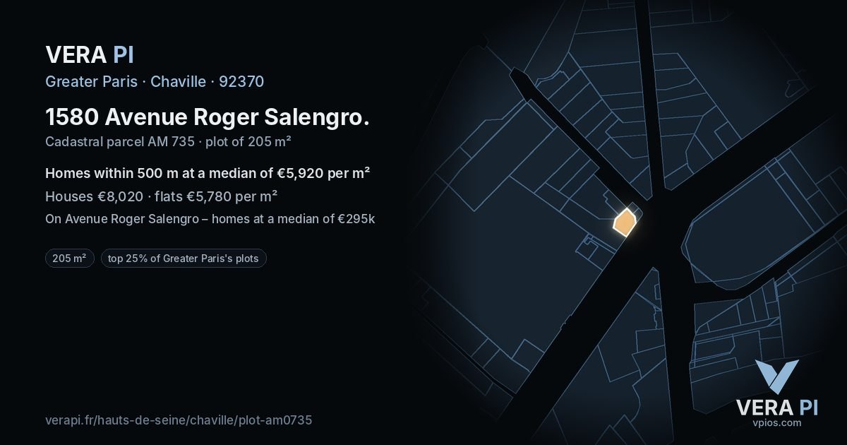 1580 Avenue Roger Salengro, Chaville at night – the plot lit, the parcels around coloured by the prices near them