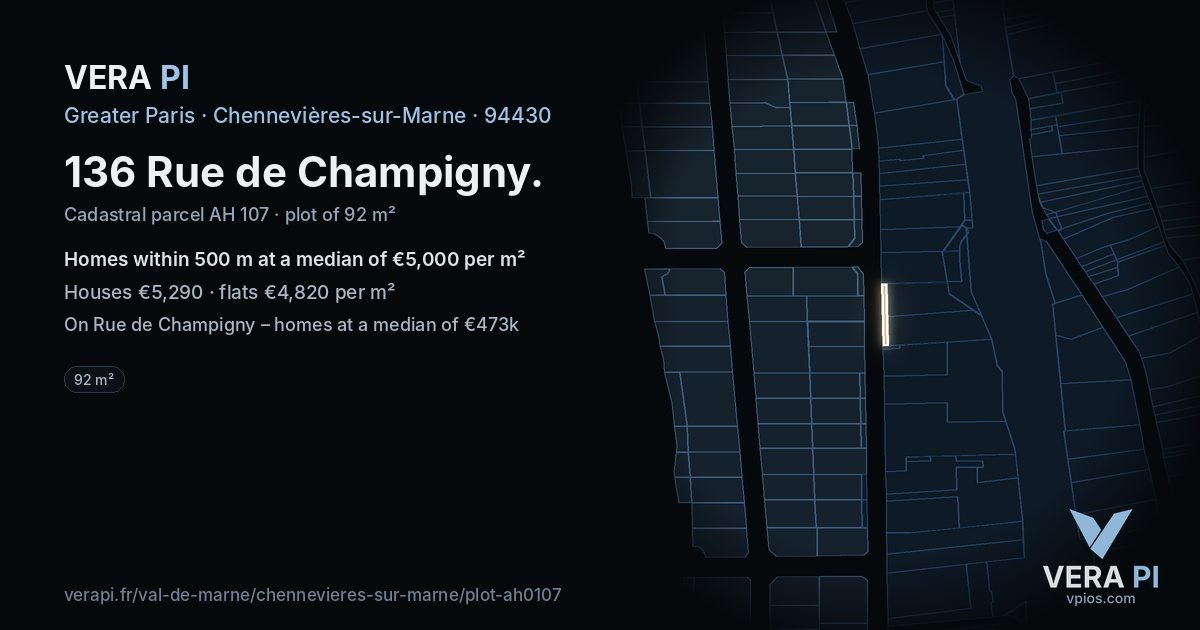 136 Rue de Champigny, Chennevières-sur-Marne at night – the plot lit, the parcels around coloured by the prices near them