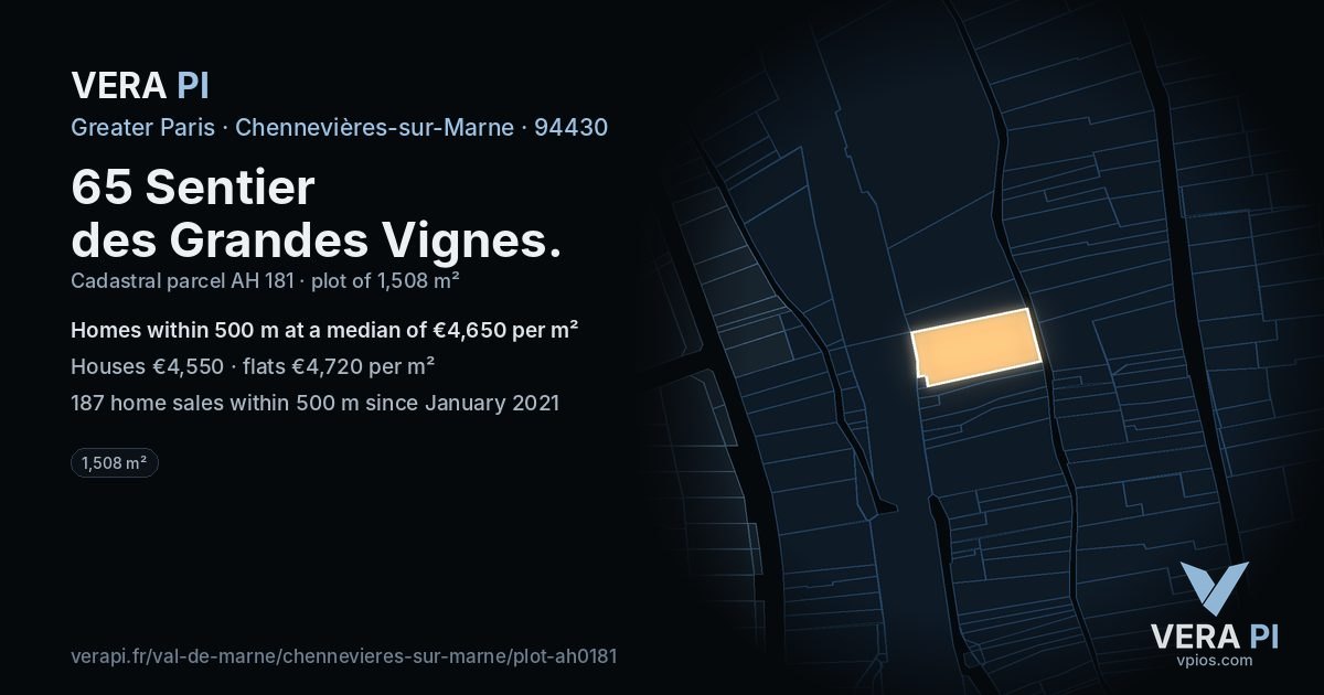 65 Sentier des Grandes Vignes, Chennevières-sur-Marne at night – the plot lit, the parcels around coloured by the prices near them