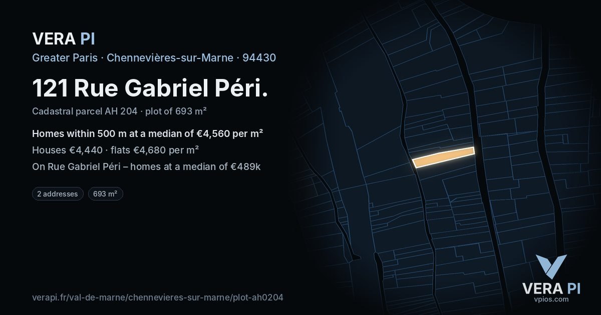 121 Rue Gabriel Péri, Chennevières-sur-Marne at night – the plot lit, the parcels around coloured by the prices near them