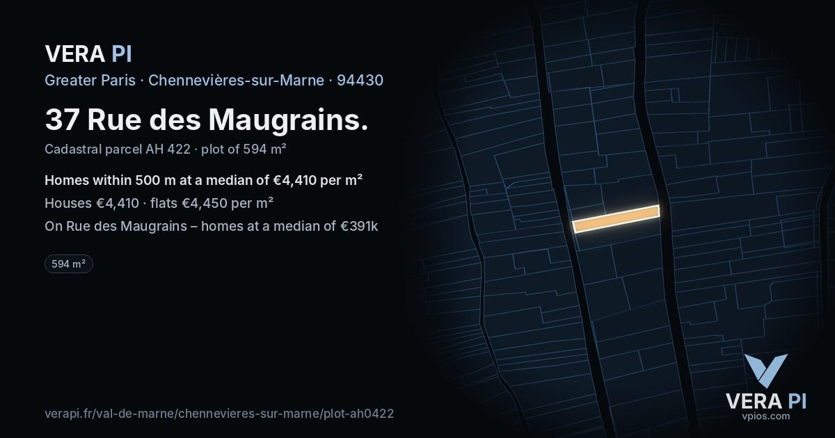 37 Rue des Maugrains, Chennevières-sur-Marne at night – the plot lit, the parcels around coloured by the prices near them