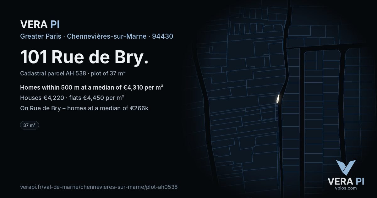 101 Rue de Bry, Chennevières-sur-Marne at night – the plot lit, the parcels around coloured by the prices near them