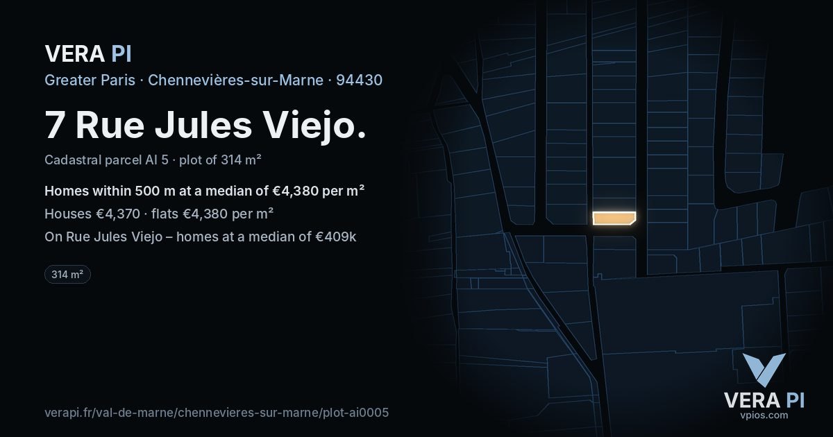 7 Rue Jules Viejo, Chennevières-sur-Marne at night – the plot lit, the parcels around coloured by the prices near them