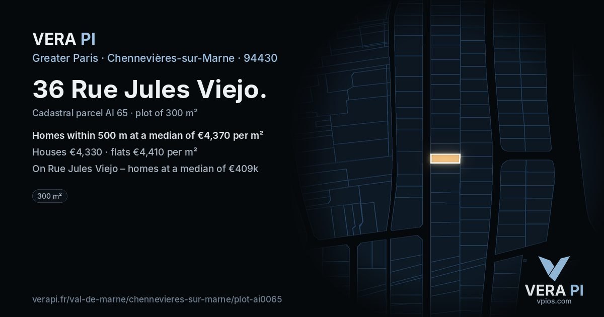 36 Rue Jules Viejo, Chennevières-sur-Marne at night – the plot lit, the parcels around coloured by the prices near them