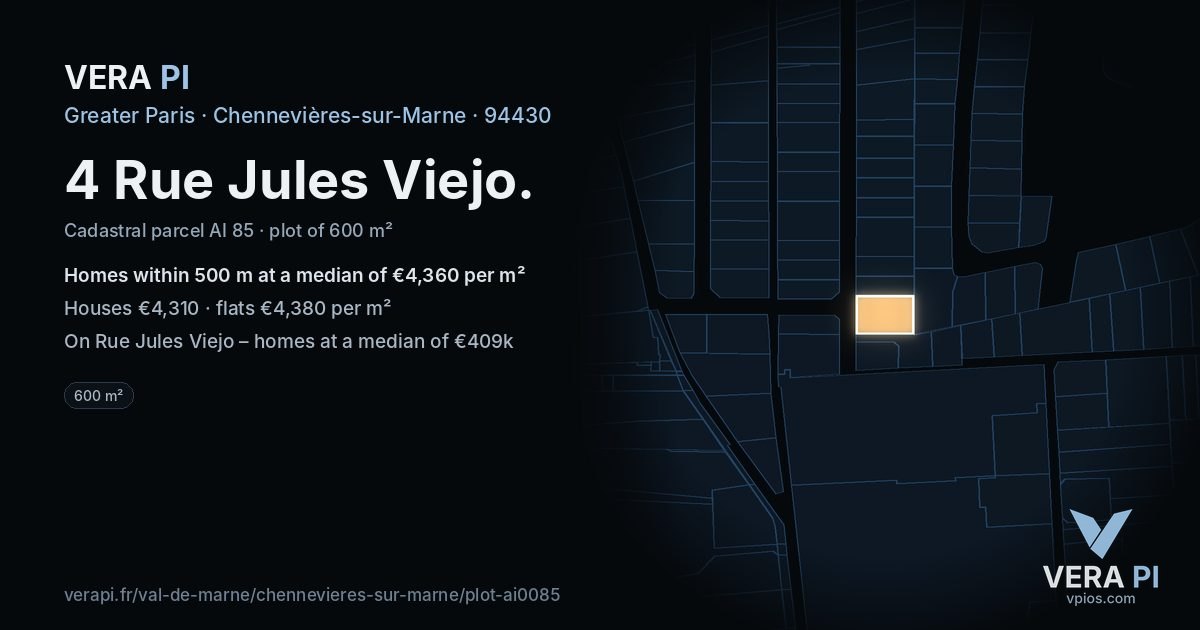 4 Rue Jules Viejo, Chennevières-sur-Marne at night – the plot lit, the parcels around coloured by the prices near them
