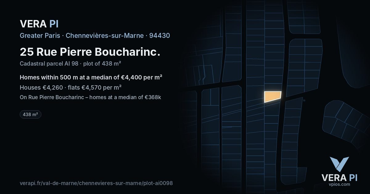 25 Rue Pierre Boucharinc, Chennevières-sur-Marne at night – the plot lit, the parcels around coloured by the prices near them
