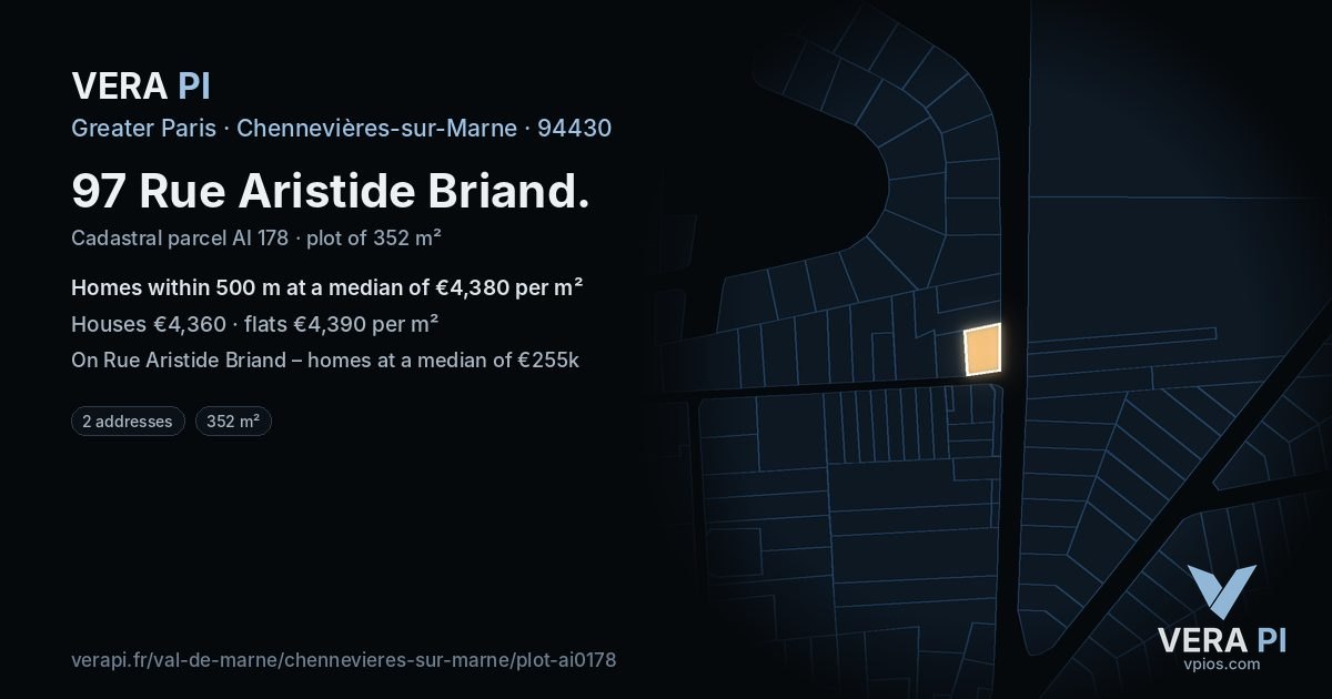 97 Rue Aristide Briand, Chennevières-sur-Marne at night – the plot lit, the parcels around coloured by the prices near them