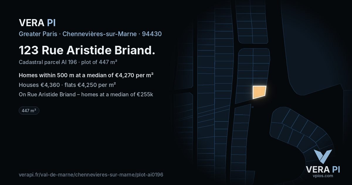 123 Rue Aristide Briand, Chennevières-sur-Marne at night – the plot lit, the parcels around coloured by the prices near them