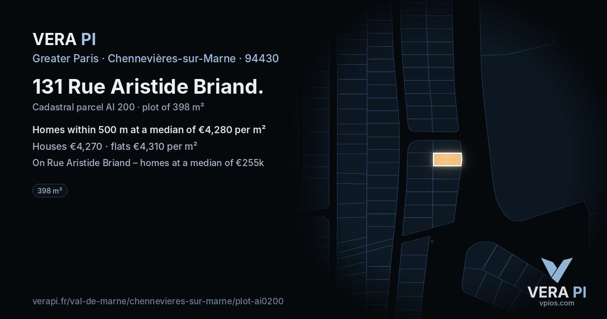 131 Rue Aristide Briand, Chennevières-sur-Marne at night – the plot lit, the parcels around coloured by the prices near them