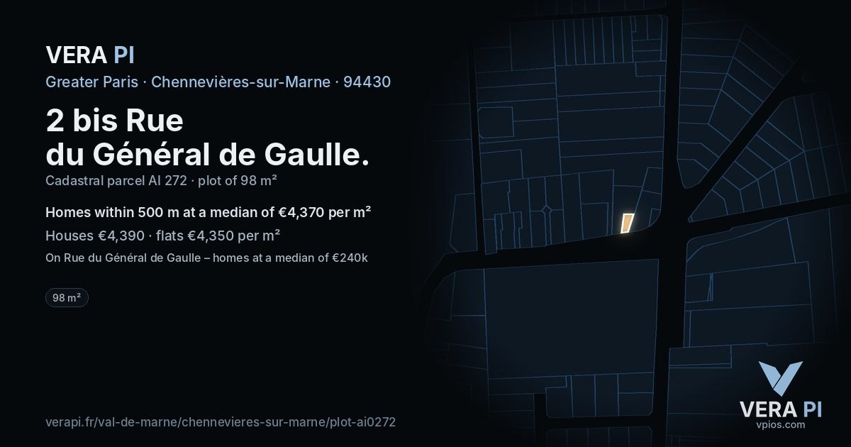 2 bis Rue du Général de Gaulle, Chennevières-sur-Marne at night – the plot lit, the parcels around coloured by the prices near them