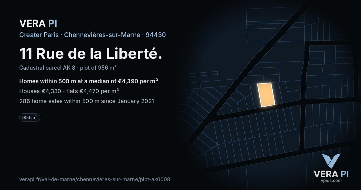 11 Rue de la Liberté, Chennevières-sur-Marne at night – the plot lit, the parcels around coloured by the prices near them