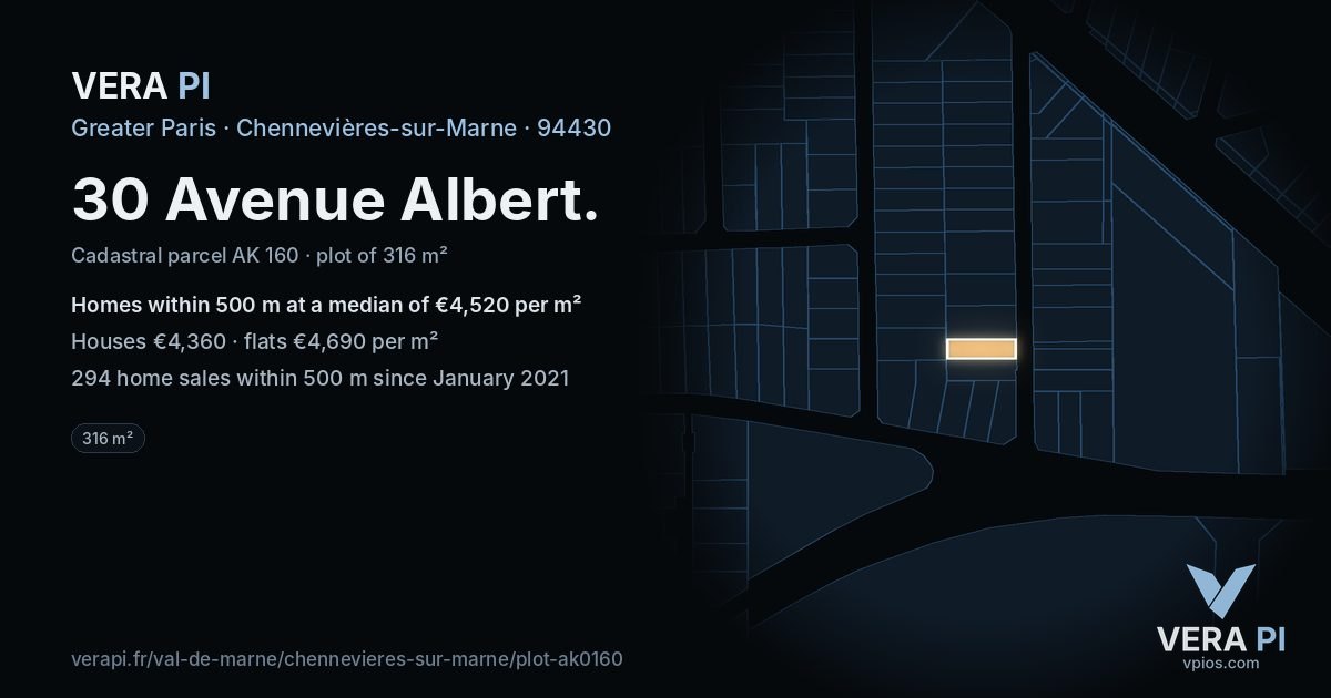 30 Avenue Albert, Chennevières-sur-Marne at night – the plot lit, the parcels around coloured by the prices near them