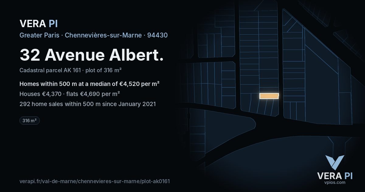 32 Avenue Albert, Chennevières-sur-Marne at night – the plot lit, the parcels around coloured by the prices near them