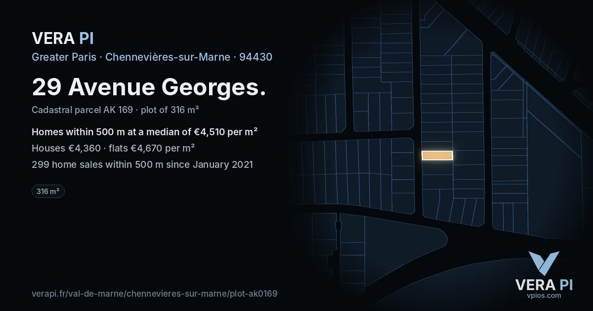 29 Avenue Georges, Chennevières-sur-Marne at night – the plot lit, the parcels around coloured by the prices near them