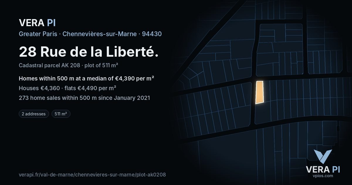 28 Rue de la Liberté, Chennevières-sur-Marne at night – the plot lit, the parcels around coloured by the prices near them