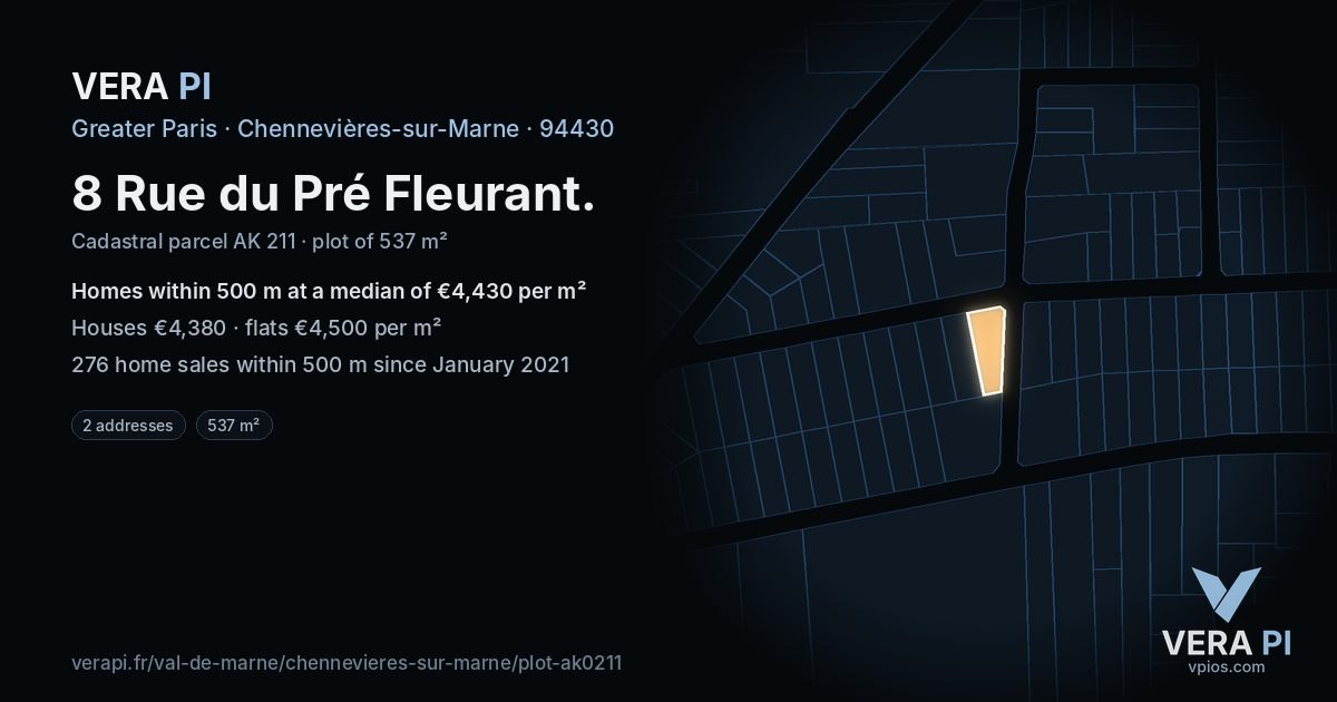 8 Rue du Pré Fleurant, Chennevières-sur-Marne at night – the plot lit, the parcels around coloured by the prices near them