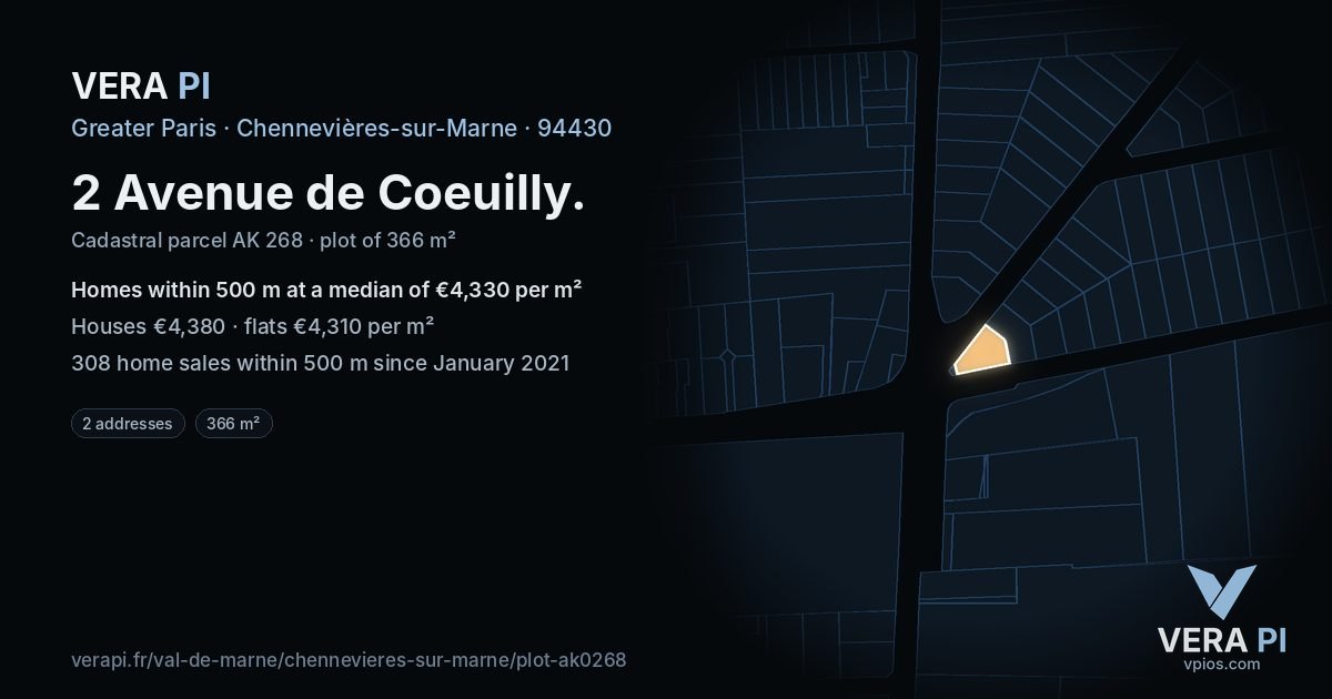2 Avenue de Coeuilly, Chennevières-sur-Marne at night – the plot lit, the parcels around coloured by the prices near them
