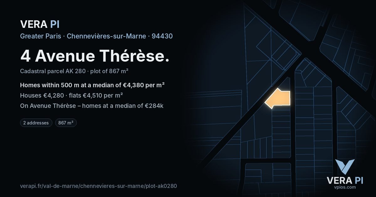 4 Avenue Thérèse, Chennevières-sur-Marne at night – the plot lit, the parcels around coloured by the prices near them