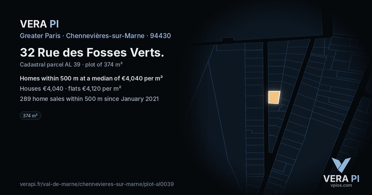 32 Rue des Fosses Verts, Chennevières-sur-Marne at night – the plot lit, the parcels around coloured by the prices near them