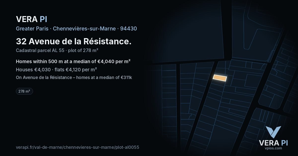 32 Avenue de la Résistance, Chennevières-sur-Marne at night – the plot lit, the parcels around coloured by the prices near them