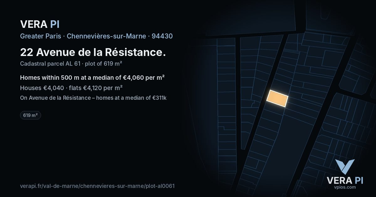 22 Avenue de la Résistance, Chennevières-sur-Marne at night – the plot lit, the parcels around coloured by the prices near them