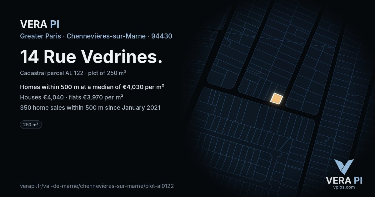 14 Rue Vedrines, Chennevières-sur-Marne at night – the plot lit, the parcels around coloured by the prices near them