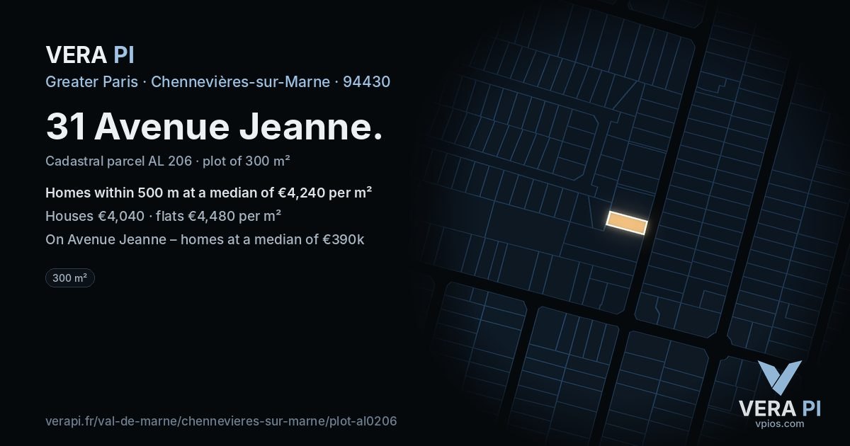 31 Avenue Jeanne, Chennevières-sur-Marne at night – the plot lit, the parcels around coloured by the prices near them