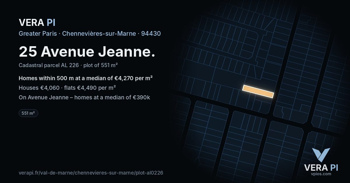 25 Avenue Jeanne, Chennevières-sur-Marne at night – the plot lit, the parcels around coloured by the prices near them