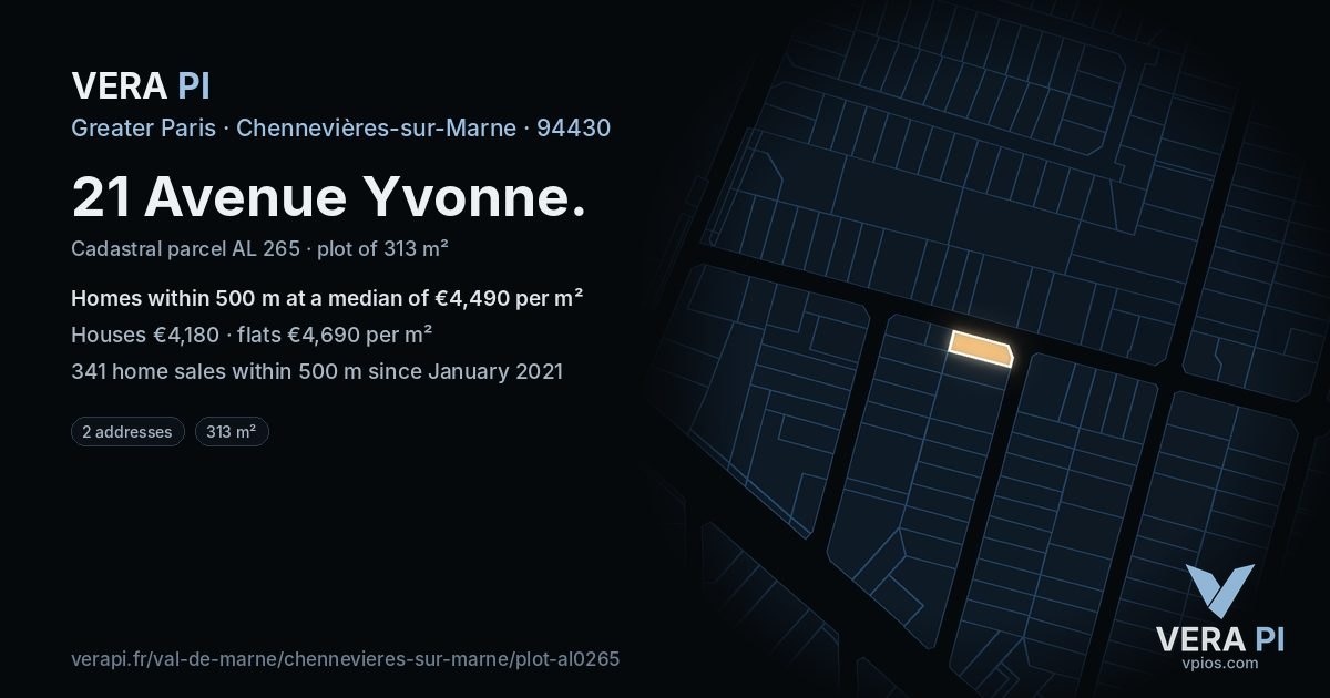 21 Avenue Yvonne, Chennevières-sur-Marne at night – the plot lit, the parcels around coloured by the prices near them