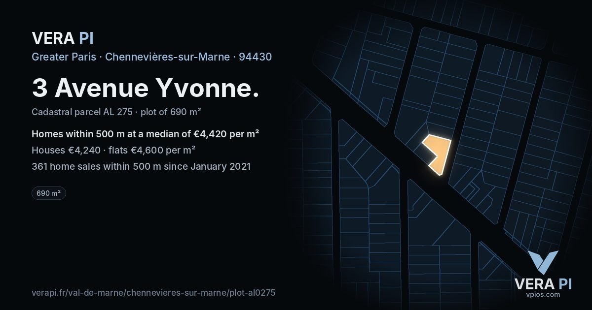 3 Avenue Yvonne, Chennevières-sur-Marne at night – the plot lit, the parcels around coloured by the prices near them