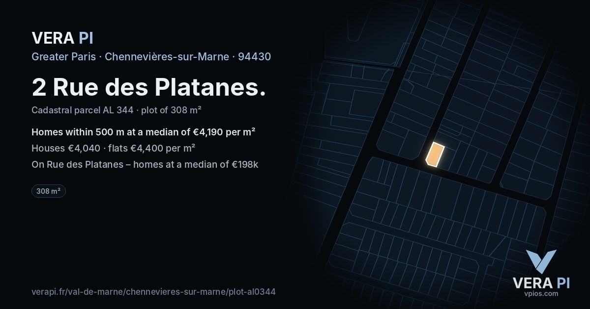 2 Rue des Platanes, Chennevières-sur-Marne at night – the plot lit, the parcels around coloured by the prices near them