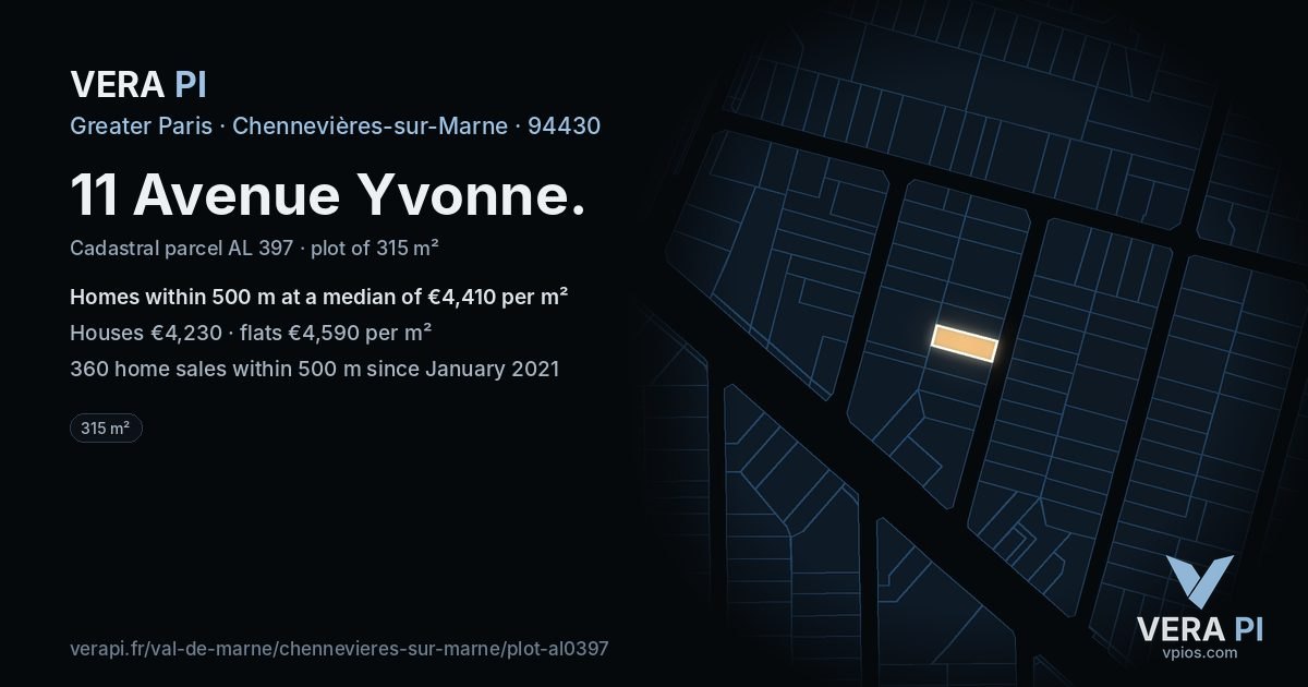 11 Avenue Yvonne, Chennevières-sur-Marne at night – the plot lit, the parcels around coloured by the prices near them