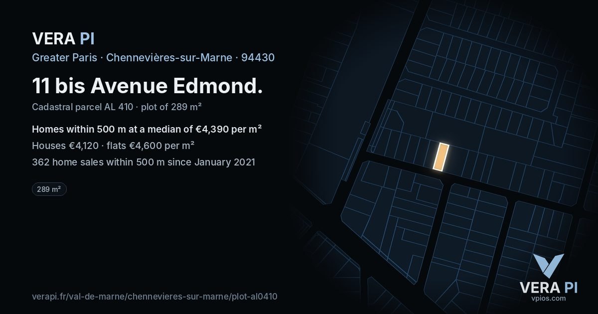 11 bis Avenue Edmond, Chennevières-sur-Marne at night – the plot lit, the parcels around coloured by the prices near them