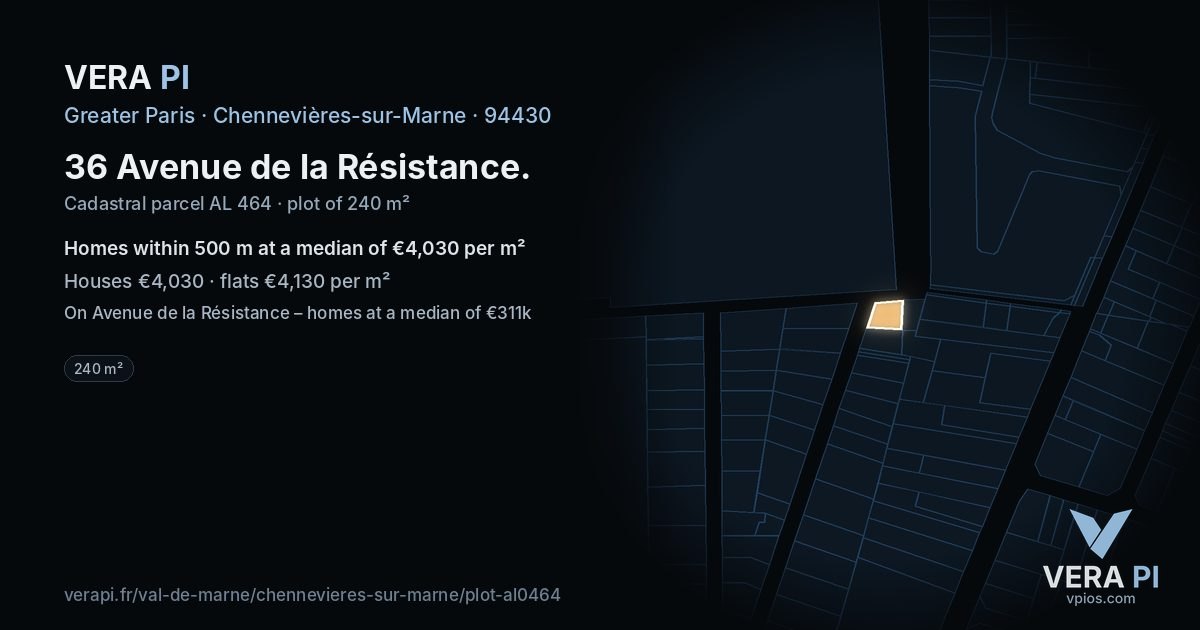 36 Avenue de la Résistance, Chennevières-sur-Marne at night – the plot lit, the parcels around coloured by the prices near them