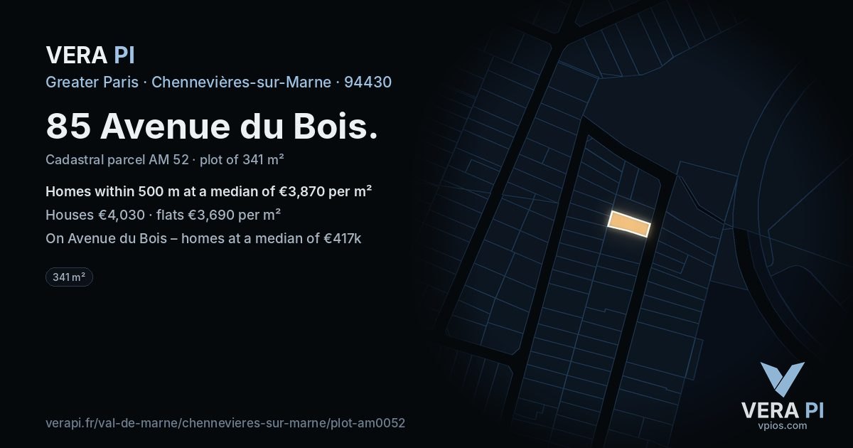 85 Avenue du Bois, Chennevières-sur-Marne at night – the plot lit, the parcels around coloured by the prices near them