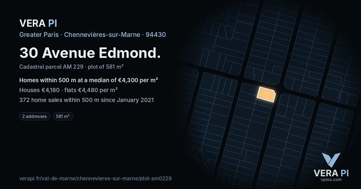 30 Avenue Edmond, Chennevières-sur-Marne at night – the plot lit, the parcels around coloured by the prices near them